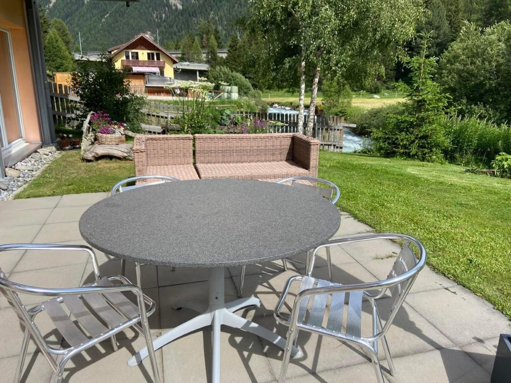 interhome-Chesa Piz d'Esan