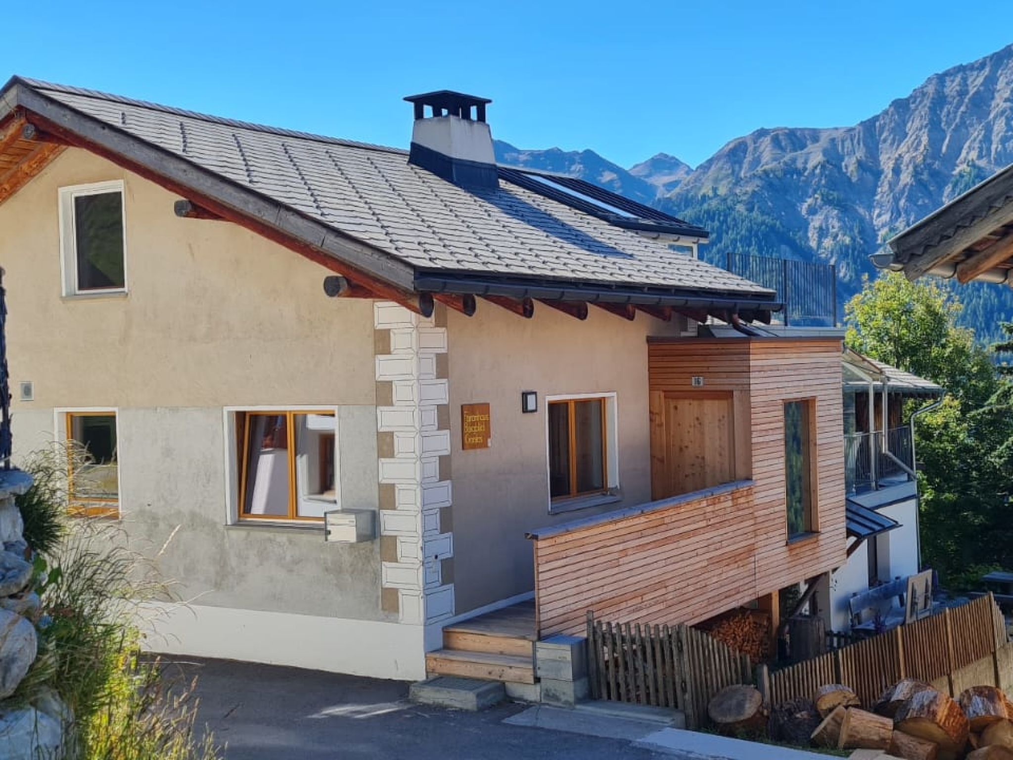 interhome-Bergblick-Craistas, (Sta. Maria - Santa Maria Val Müstair)