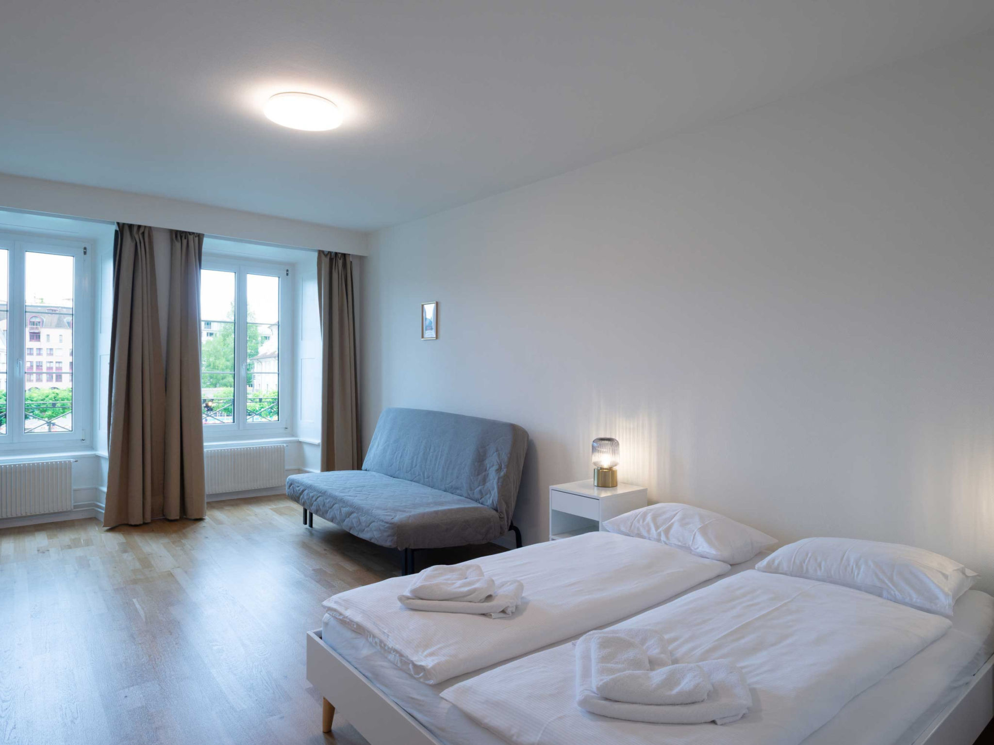 interhome-LU Uranus 1 - Chapel Bridge HITrental Apartment