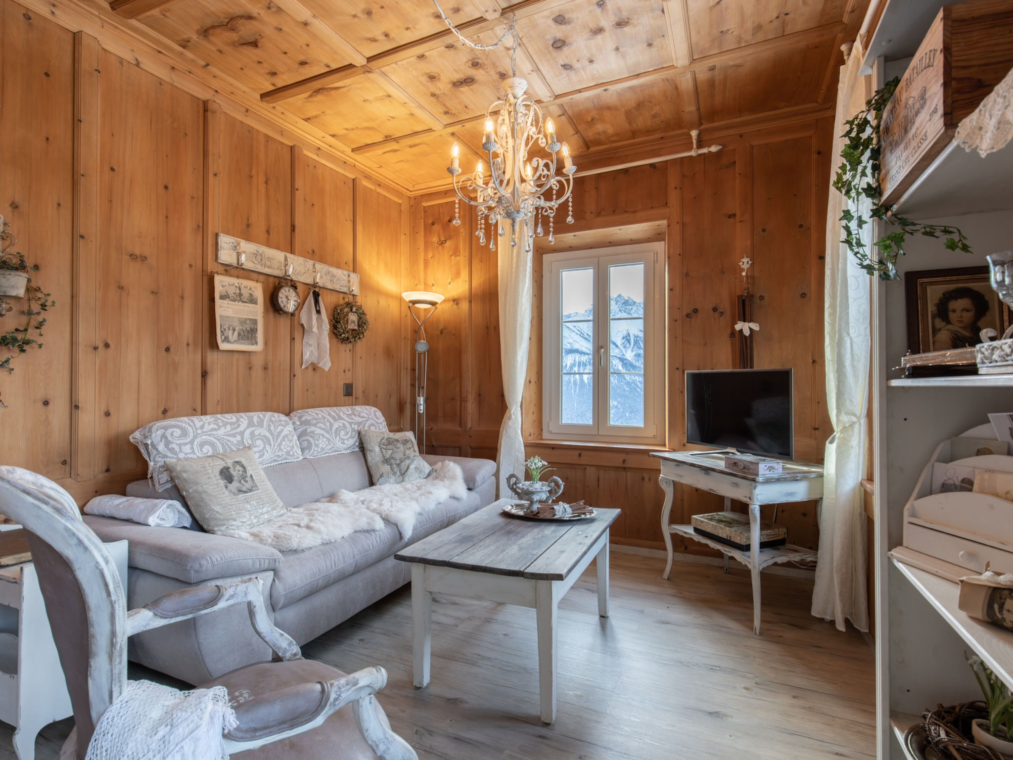 interhome-Zollhaus, (Vnà)