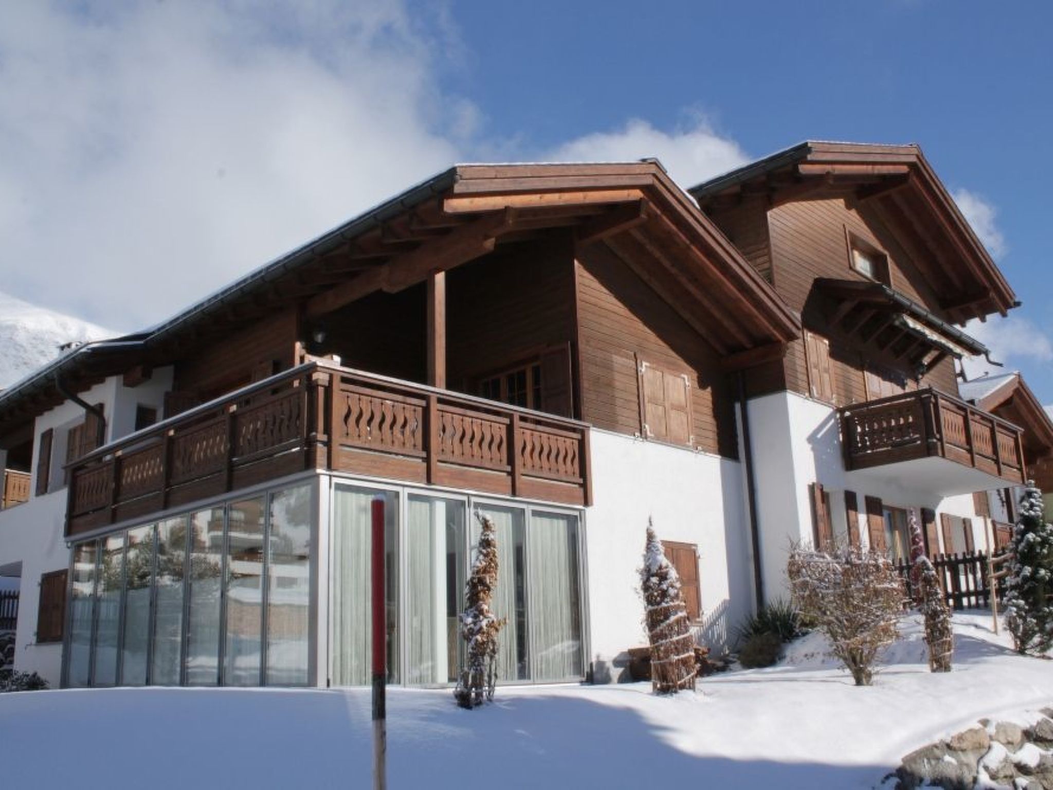 interhome-Casa Genziana Castelein, (Camischolas/Sedrun), 217.01