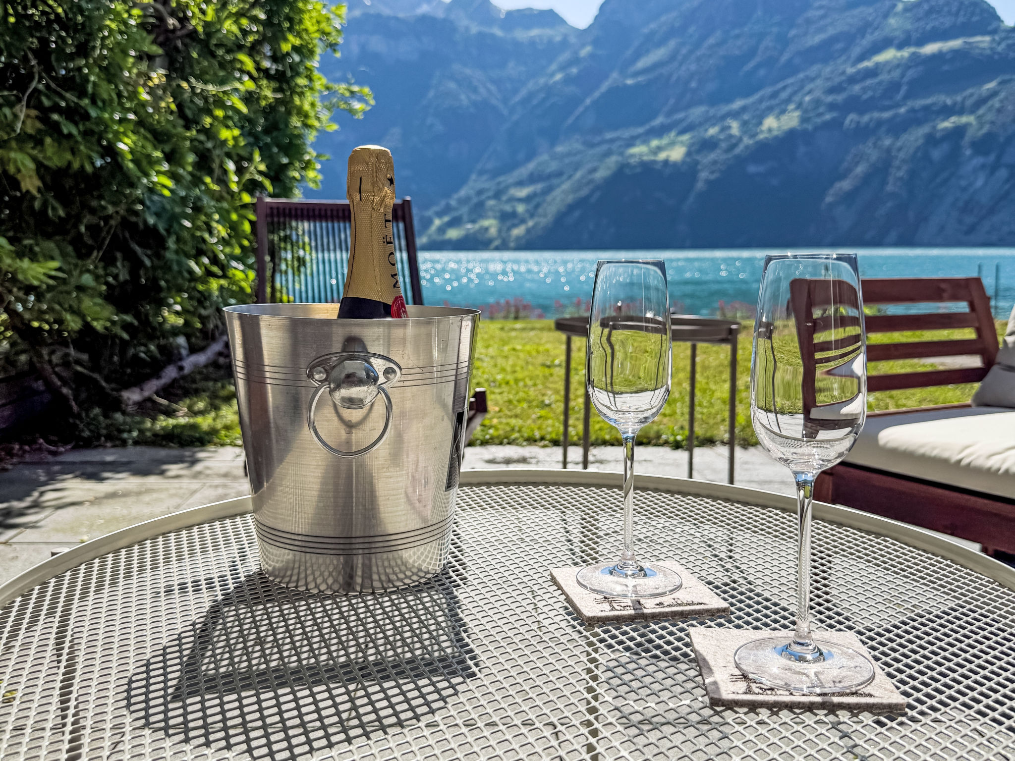 interhome-Villa am See 5 - Beach House