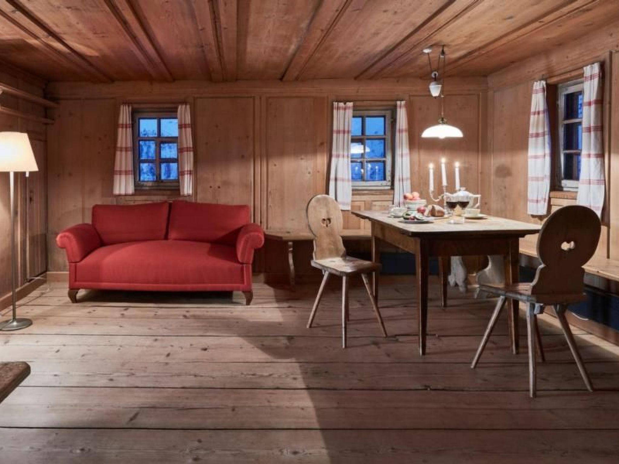interhome-Nüw Hus
