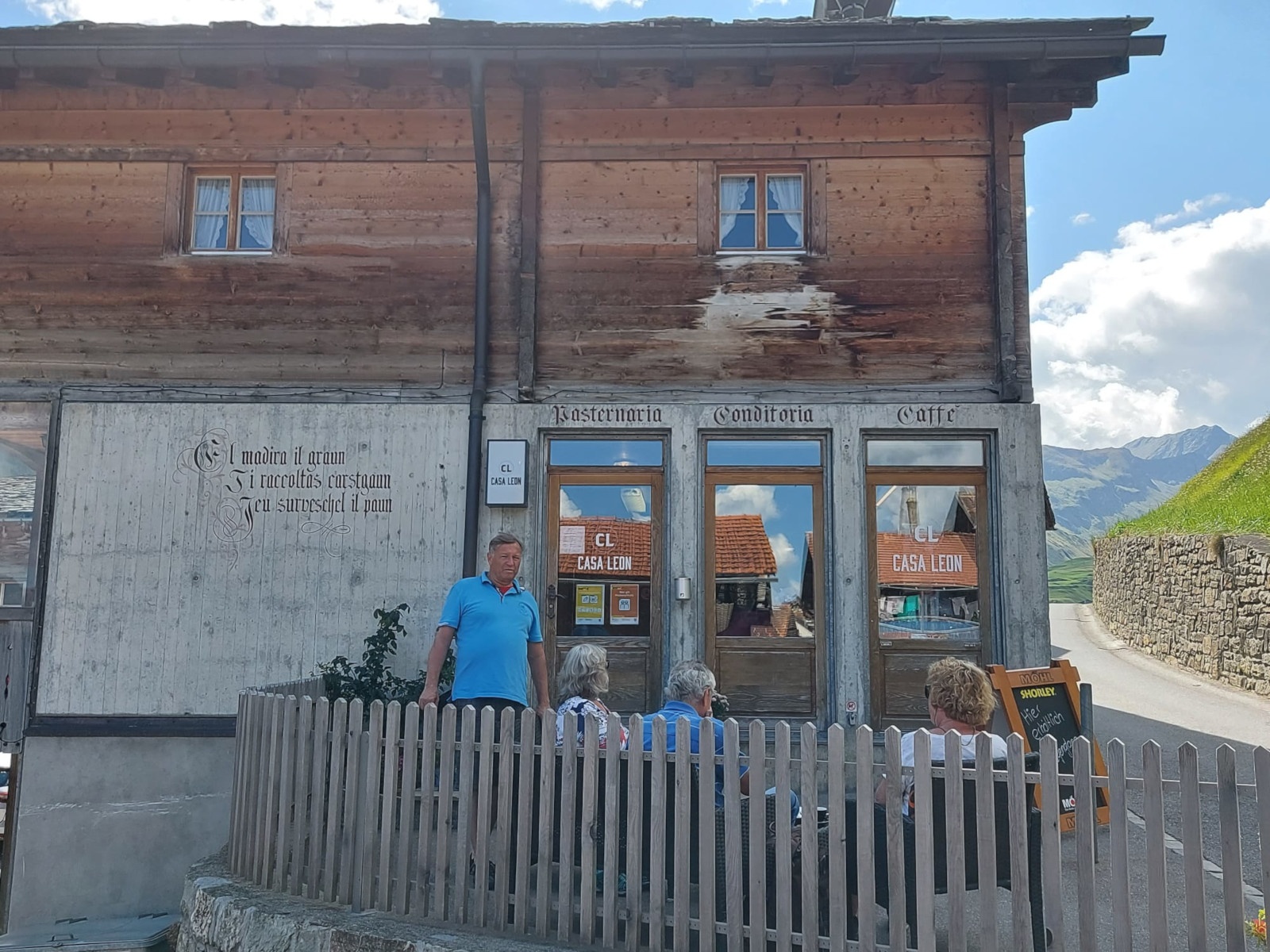 Cafè Casa Leon