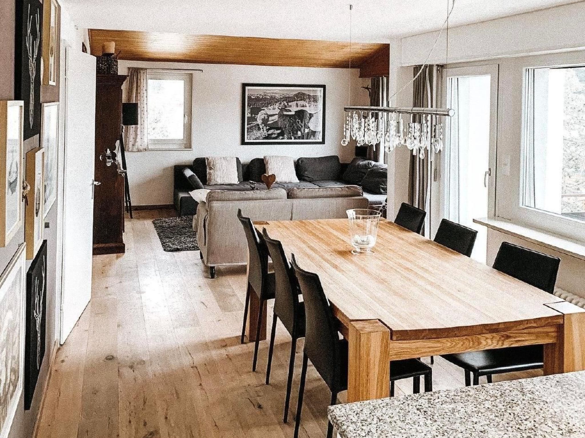 interhome-Haus Tschuetta - zentrale Lage in Valbella