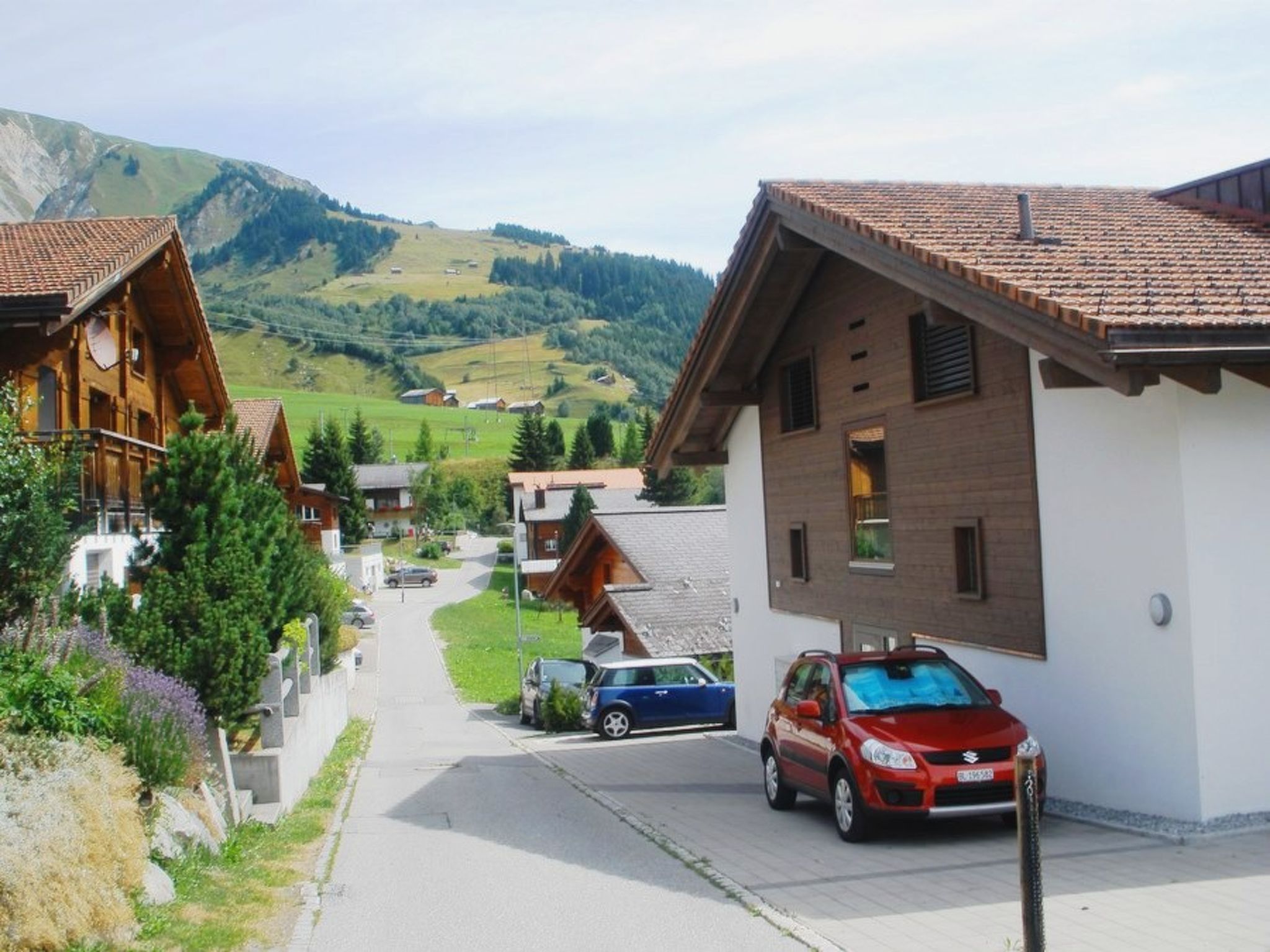interhome-Huggel, (Camischolas/Sedrun), 228.01