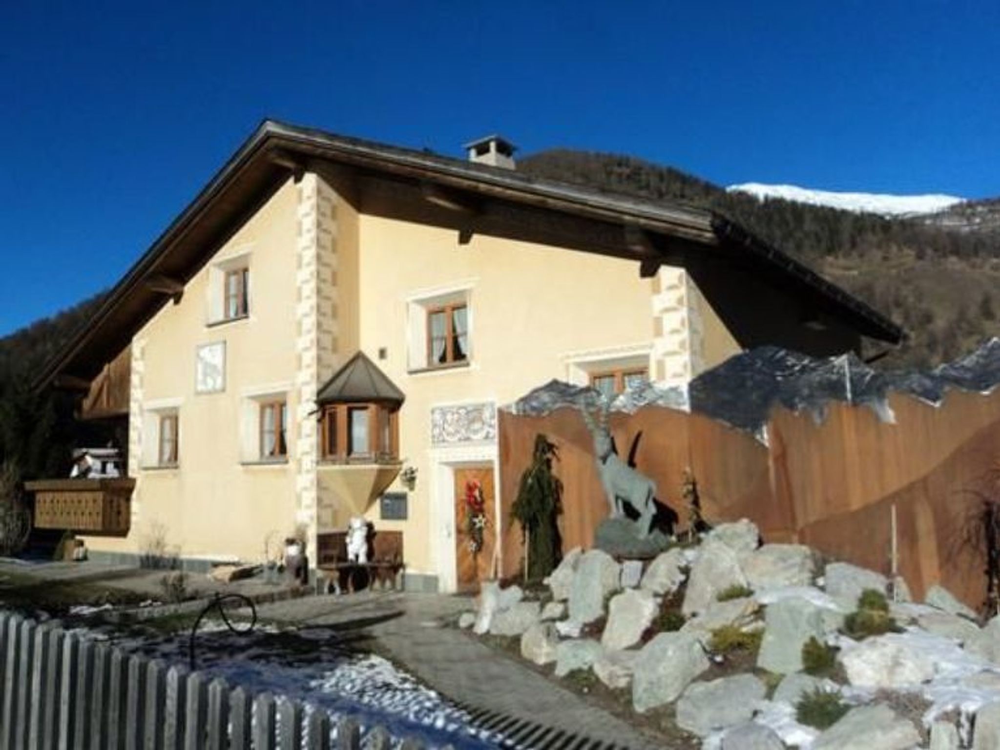 interhome-Mundaditschas, (Sta. Maria - Santa Maria Val Müstair)