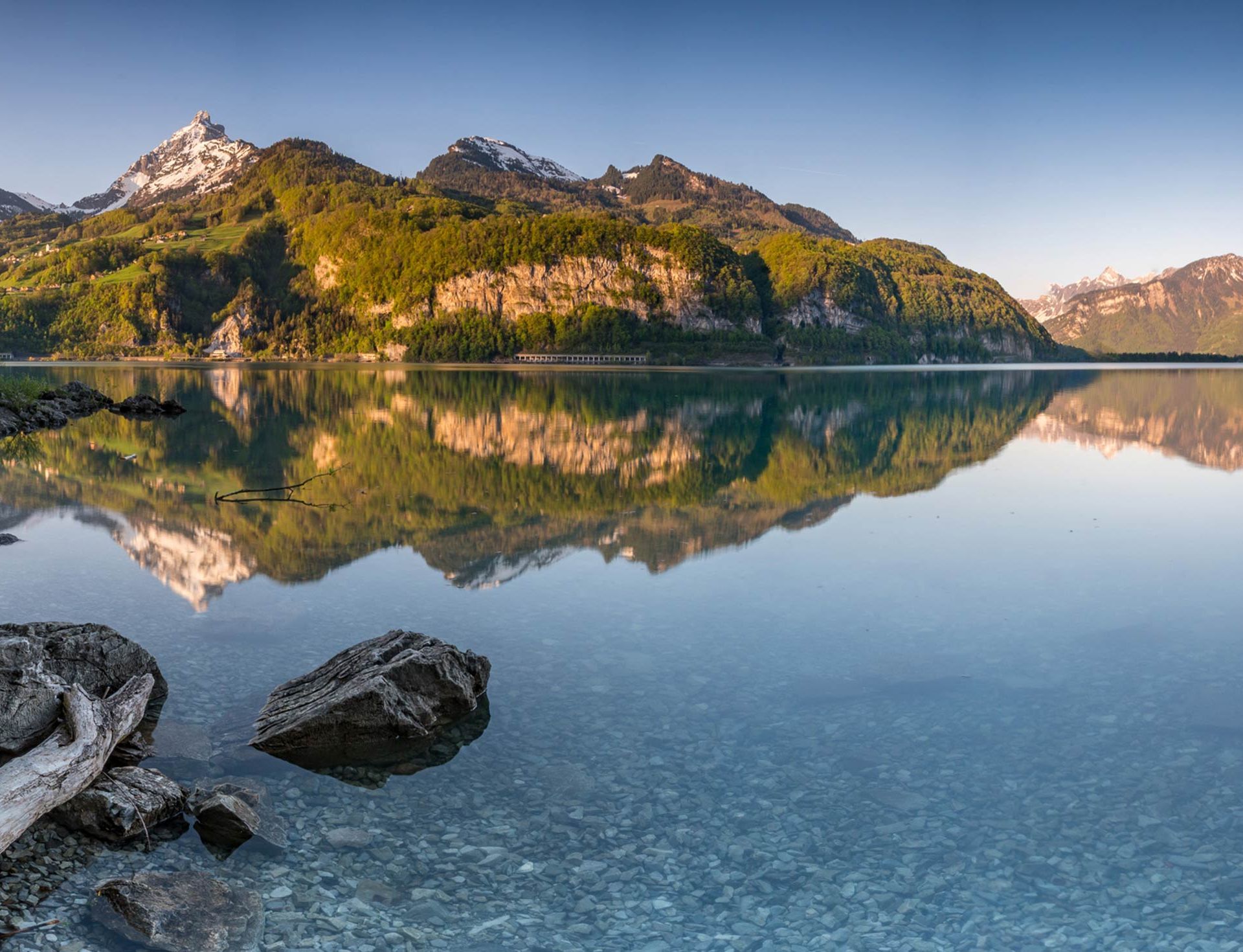 Aussicht von Weesen auf Walensee / S4