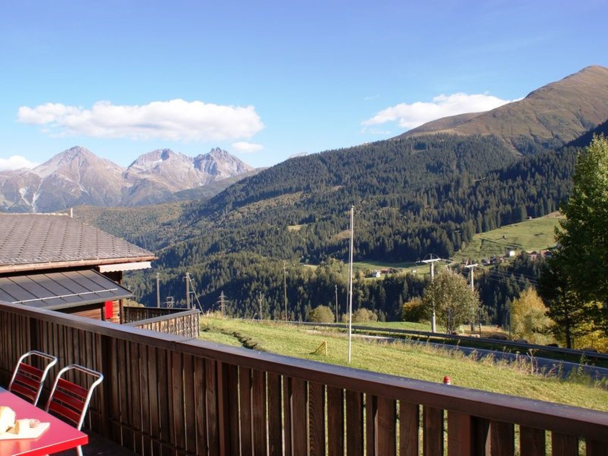 interhome-Ferienhaus Kuster, (Sedrun), 006.01