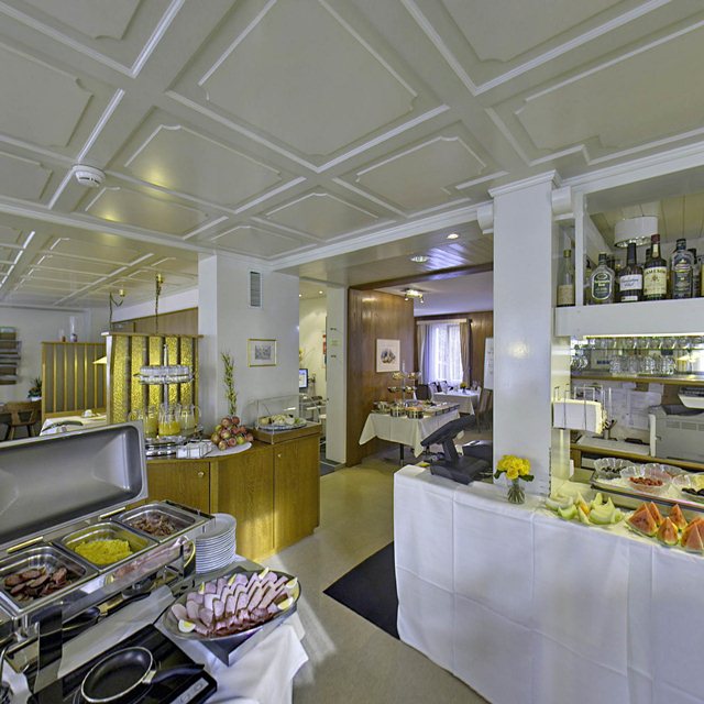 tomas-Hotel Sporting - Frühstücksbuffet