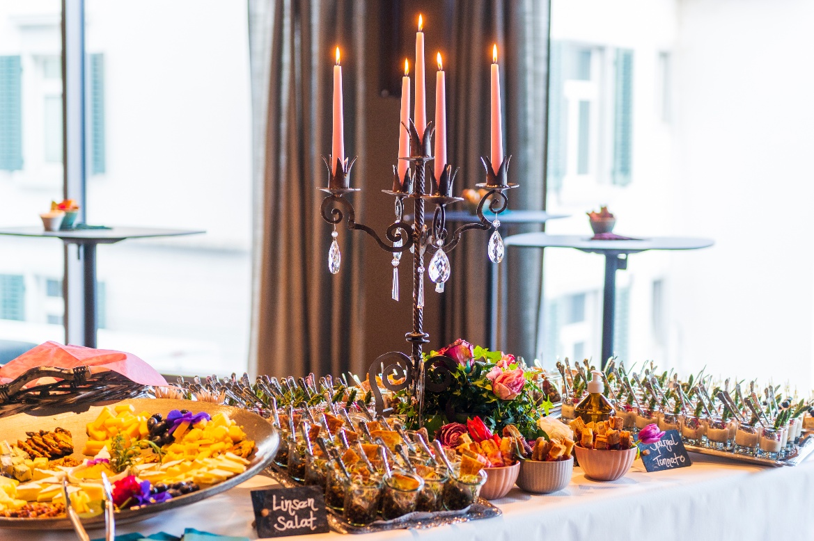 MAXIMAHL Catering & Event Loft