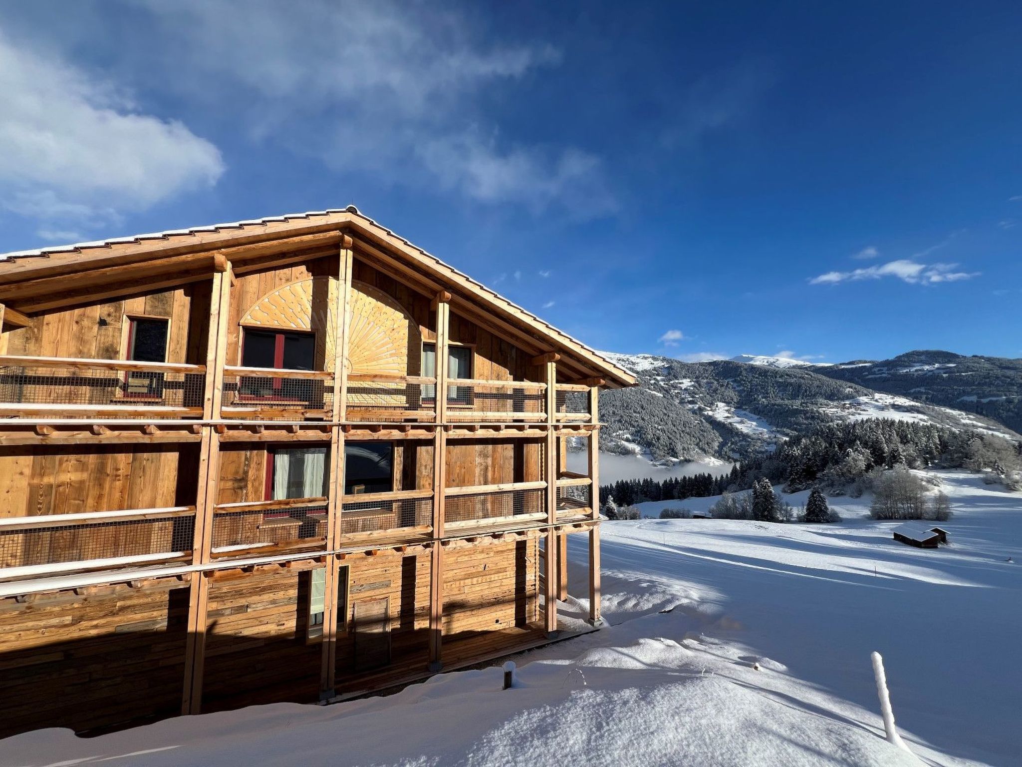 interhome-Ferienhaus Regan, Obersaxen-Valata, (Surcuolm), 38044B