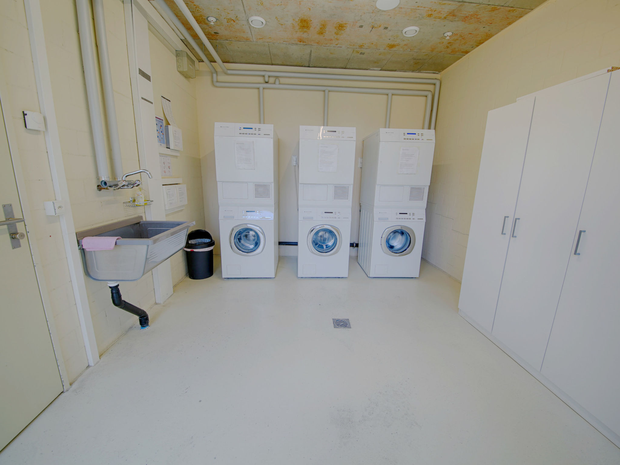 interhome-LU Schatzturm IV - Allmend HITrental Apartment