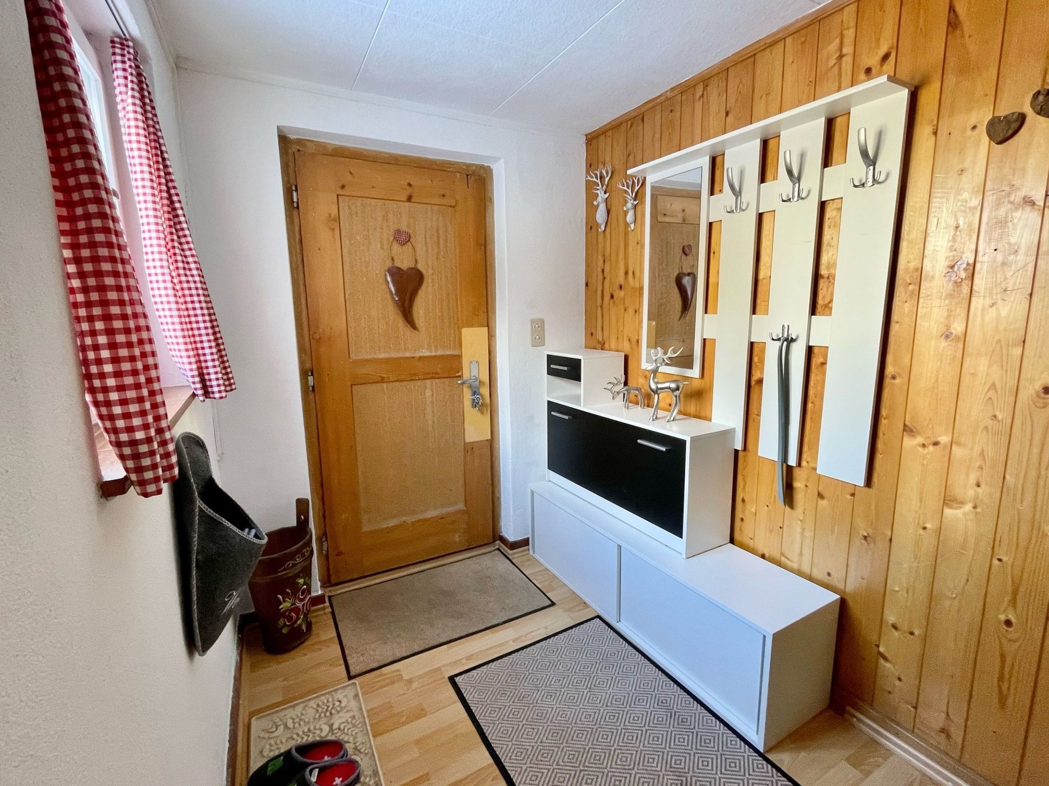 interhome-Chalet Felsenberg (CharmingStay), (Flumserberg Tannenheim),