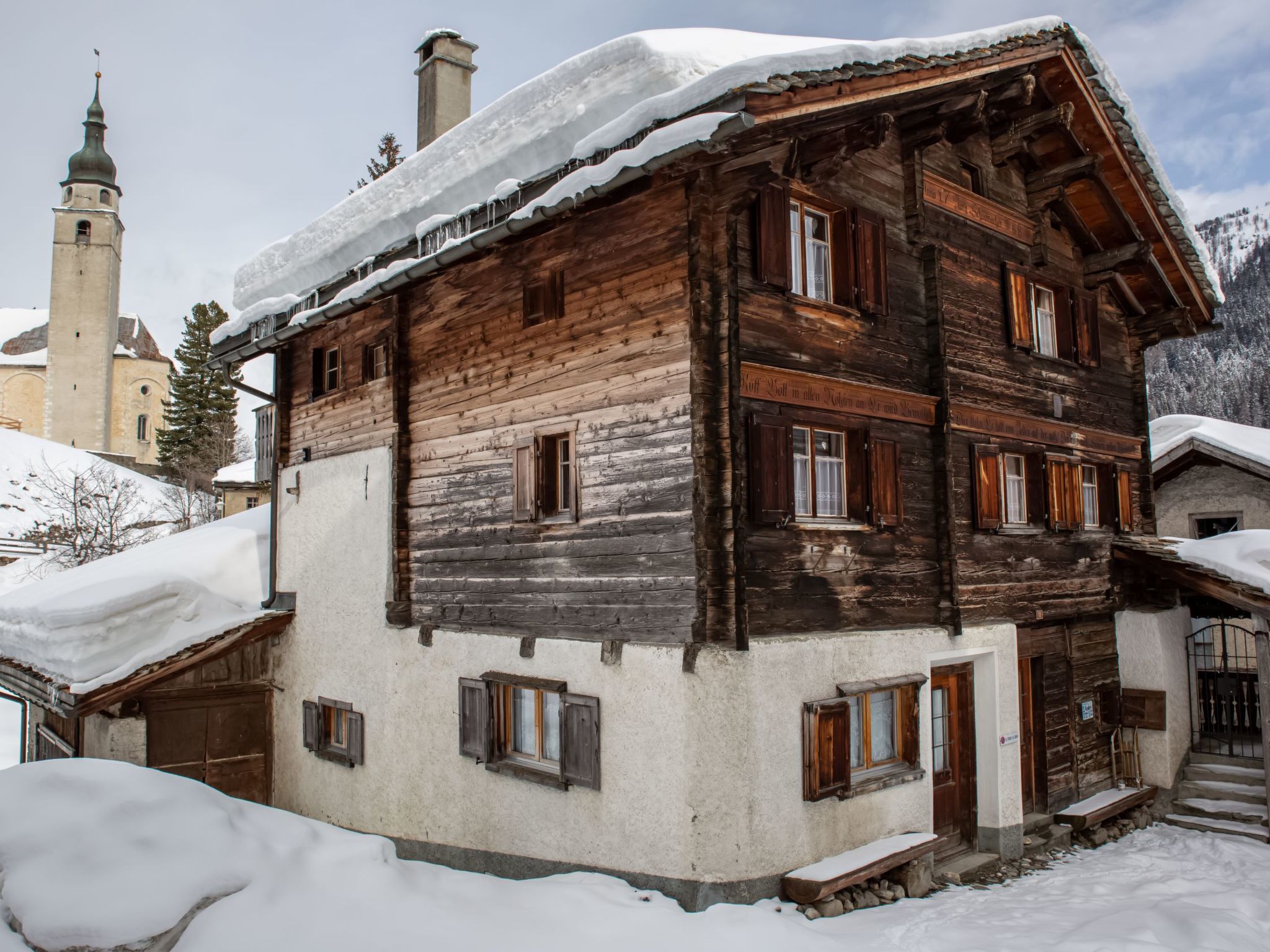 interhome-Ferienwohnungen Felder, (Splügen),