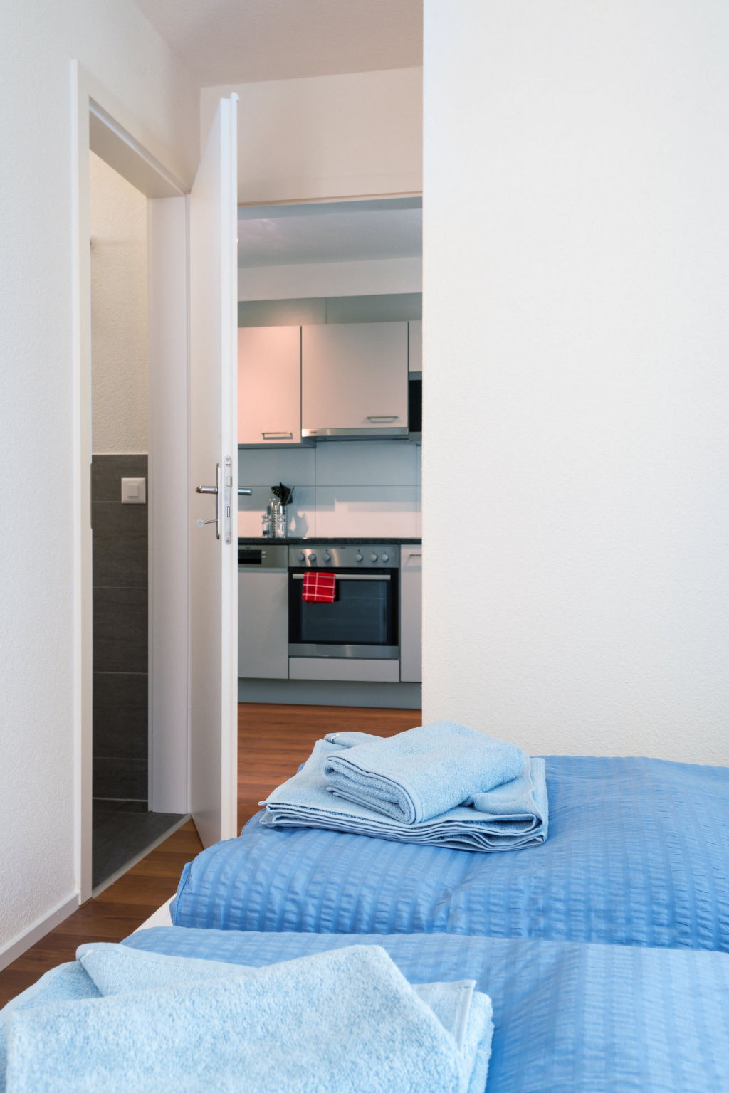 interhome-ZH Jaguar I - Altstetten HITrental Apartment