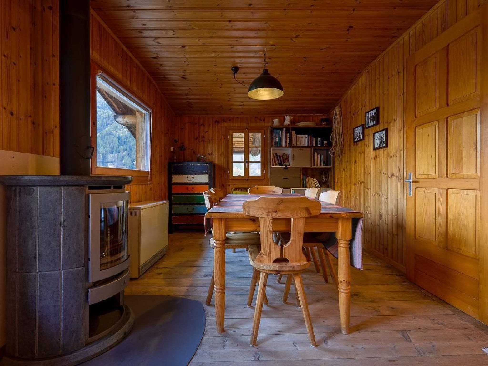 interhome-"Base Camp Evolène"