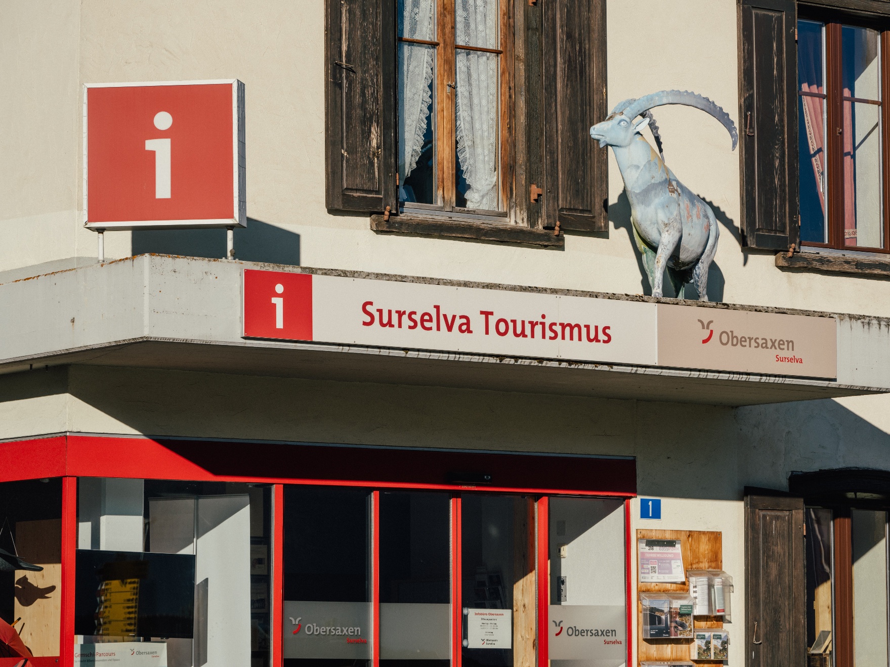 Surselva Tourismus, Info Obersaxen