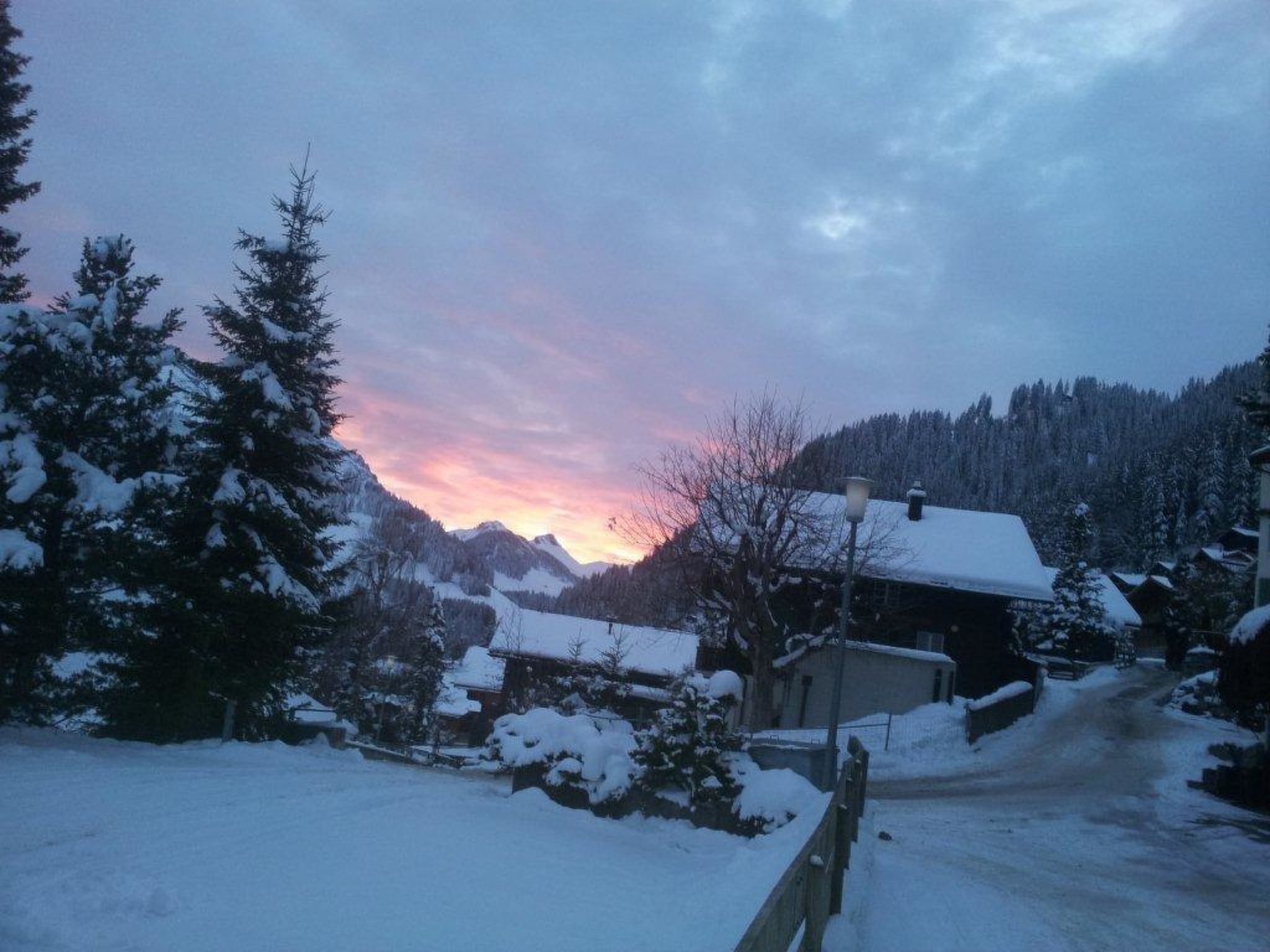 interhome-Chalet Sunnegg Appartement/Fewo, Dusche, WC, 2 Schlafräume 3-Zimmerwohnung