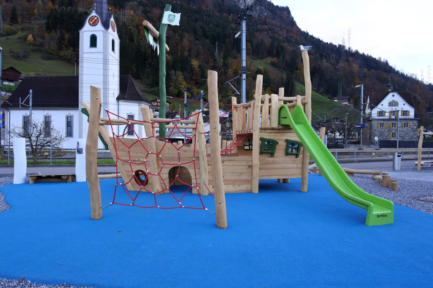 Spielplatz Flüelen Schifflände