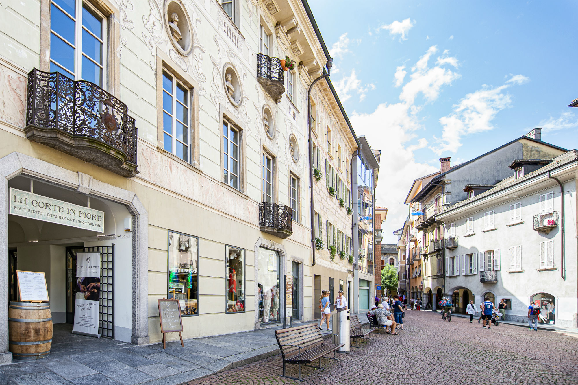 mys-Guided tour of the City of Bellinzona - saturday 11.00-Bellinzonese e Alto Ticino Turismo - Collegiata - www.jpg