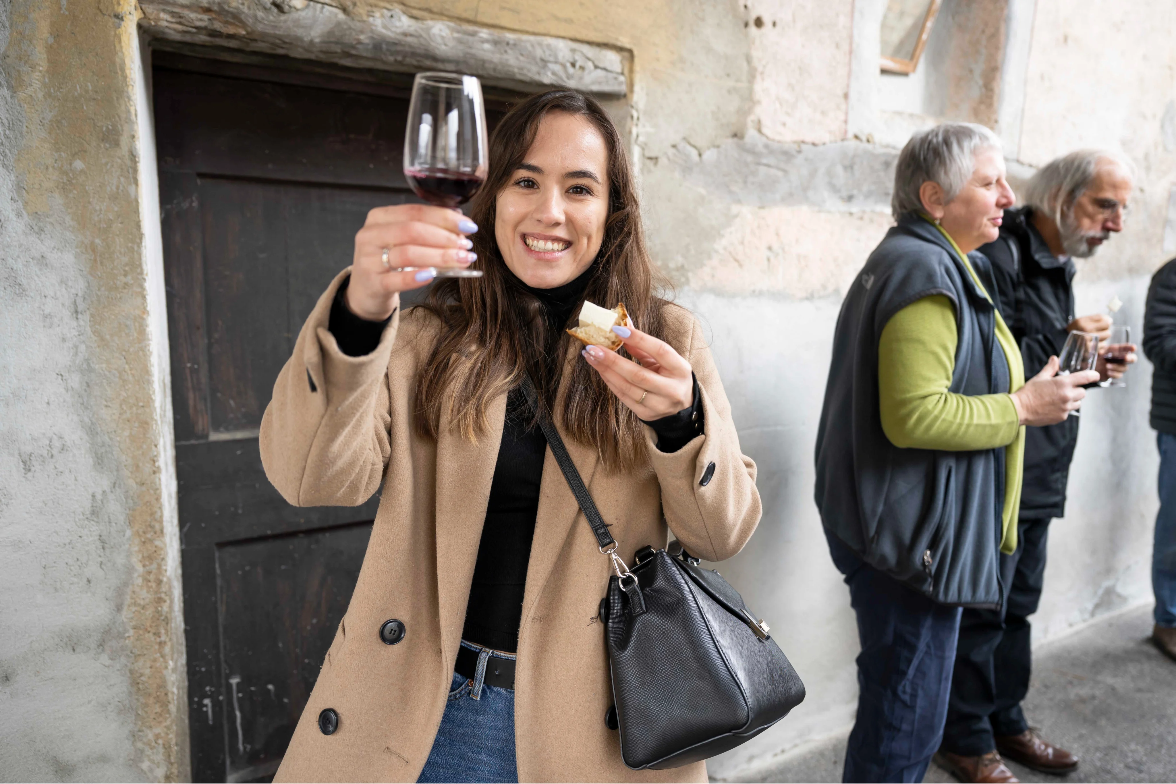 mys-Immersi nel più bel paesaggio della Svizzera-Cantina Cavallini