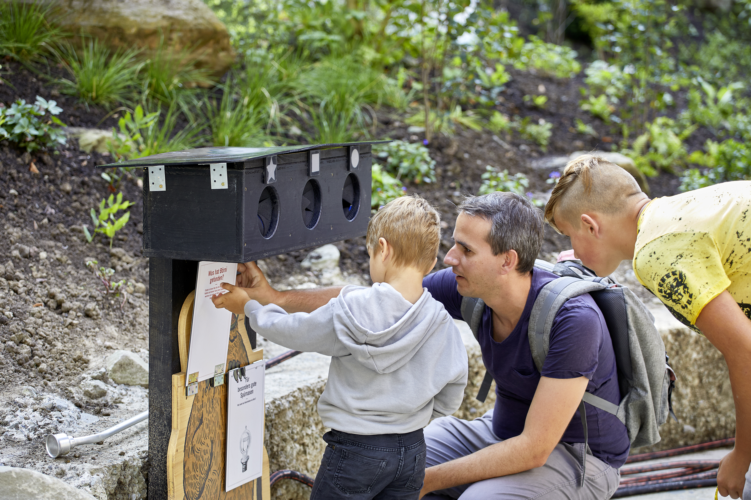 Gletschergarten_Lily und Boerni_Besucher