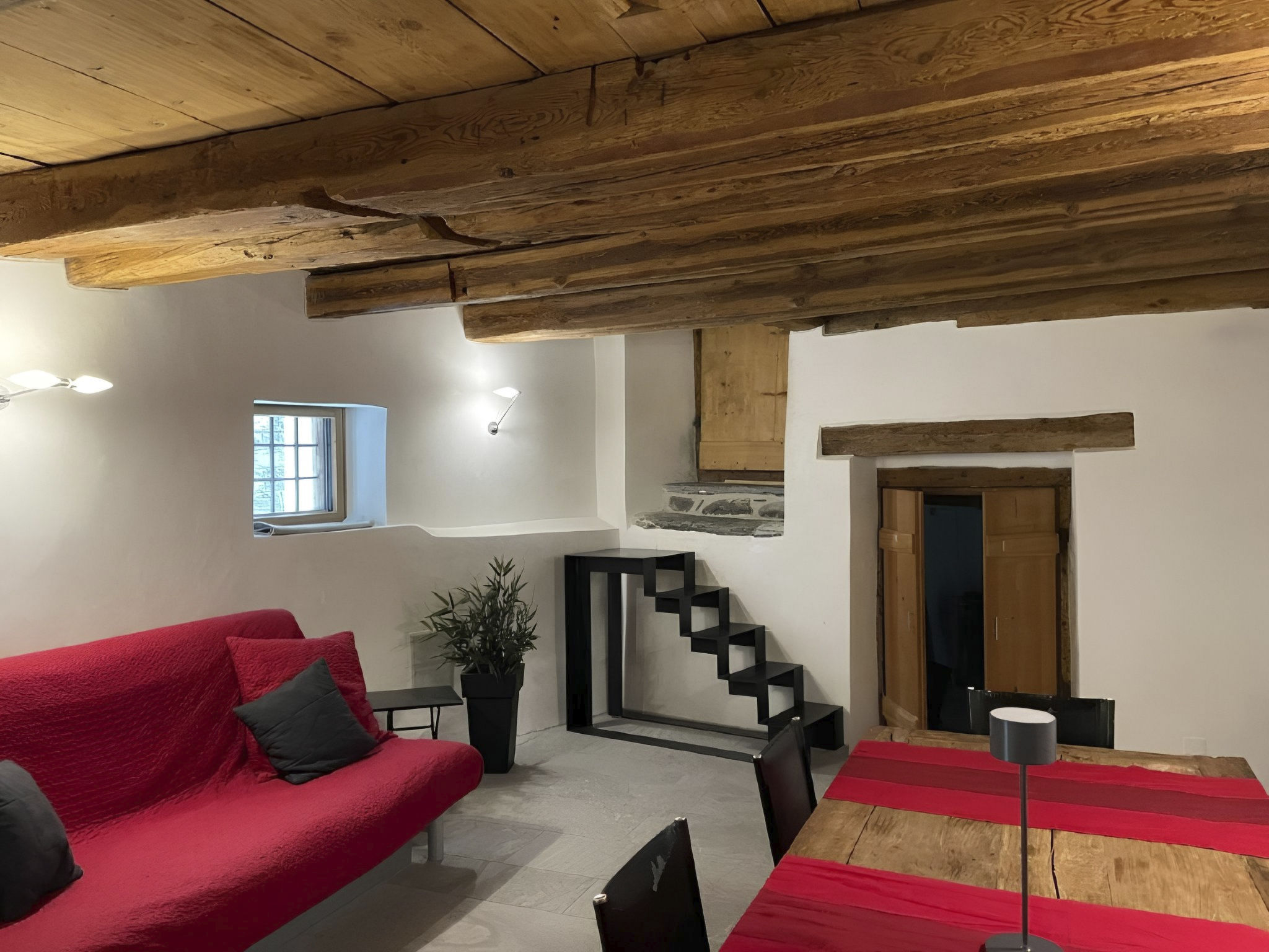 interhome-Historisches Teiler-Haus, (Splügen),