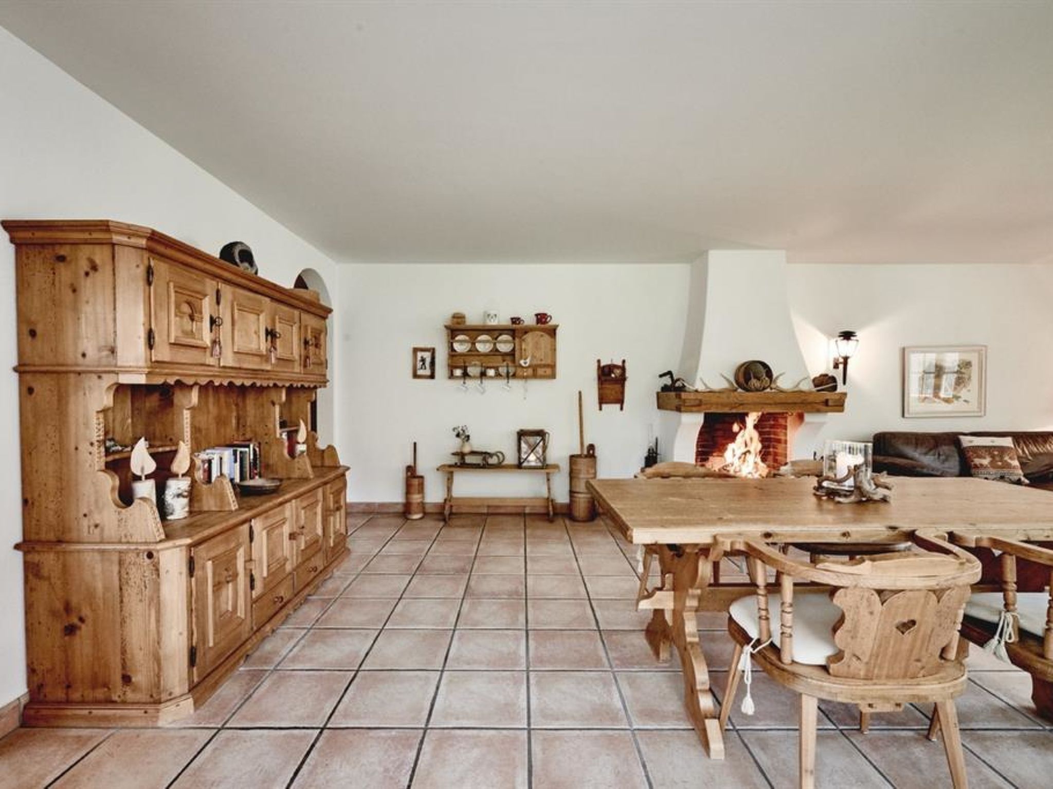interhome-Cresta 5 Appartement/Fewo, Dusche oder Bad, WC 4 1/2-Zimmerwohnung