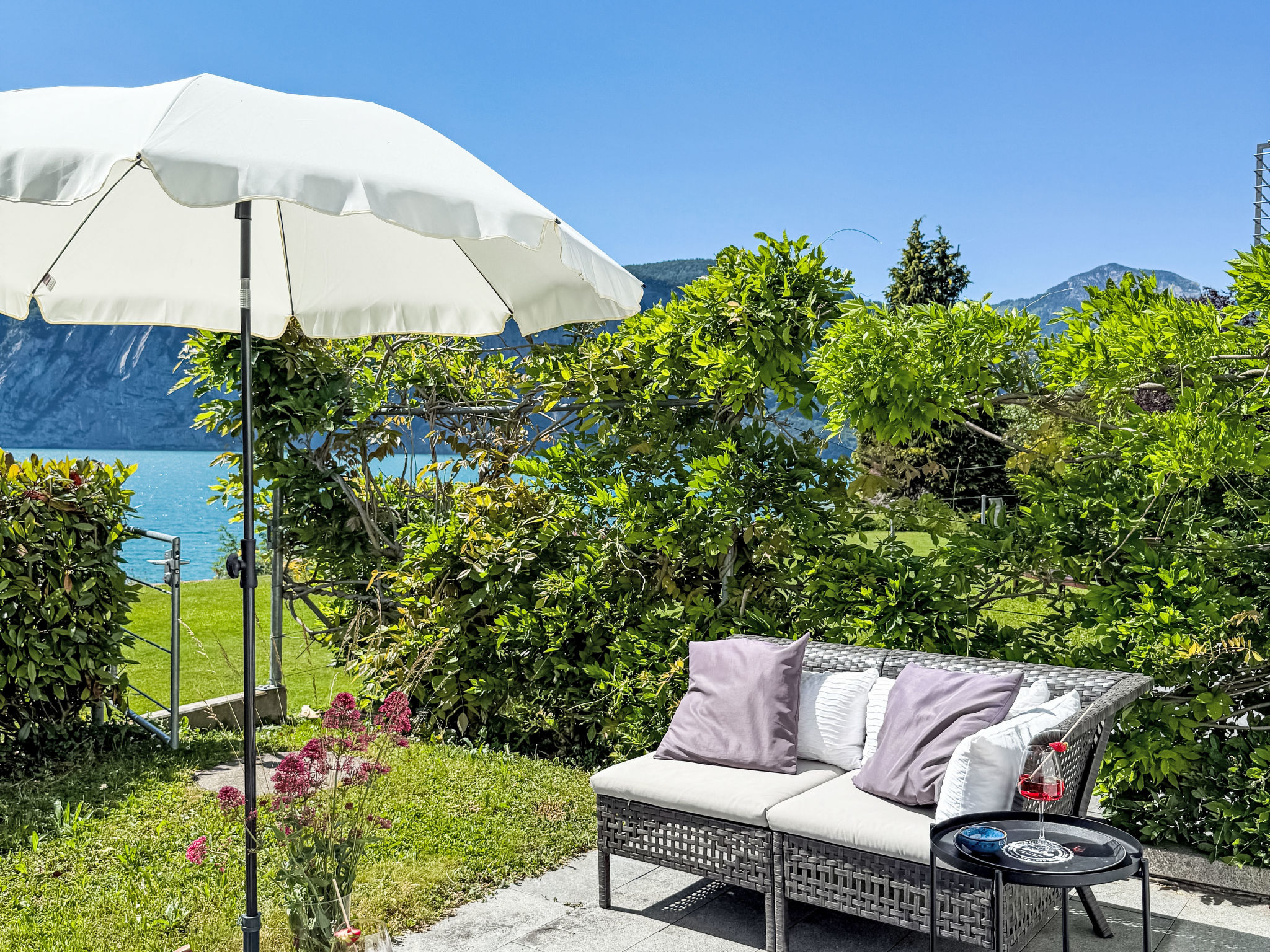 interhome-Villa am See 1 / Beach House
