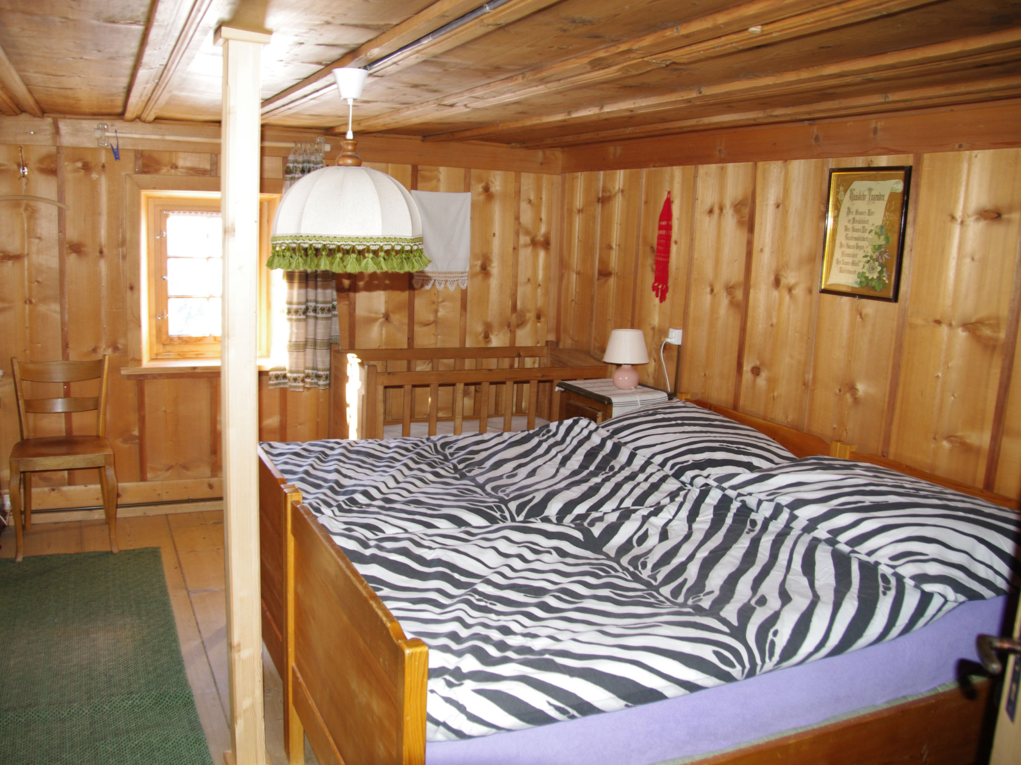 interhome-Ferienhaus Altes Walserhaus, Brün, (Valendas-Brün), 22004B