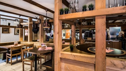 mys-Berggasthaus Piz Calmot-Berggasthaus Piz Calmot - 180816_Piz_Calmot_Restaurant_4927_WEB.jpg