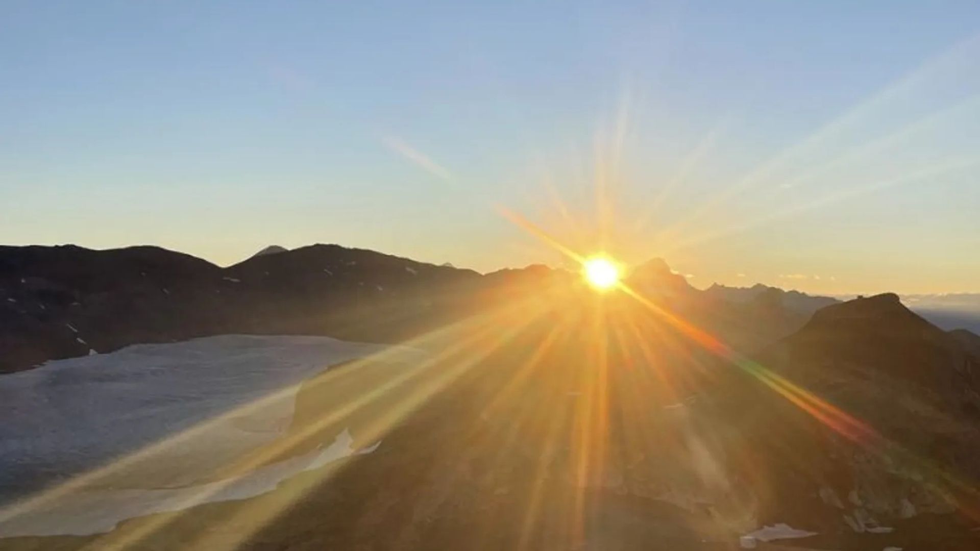 Sunrise at Plaine Morte