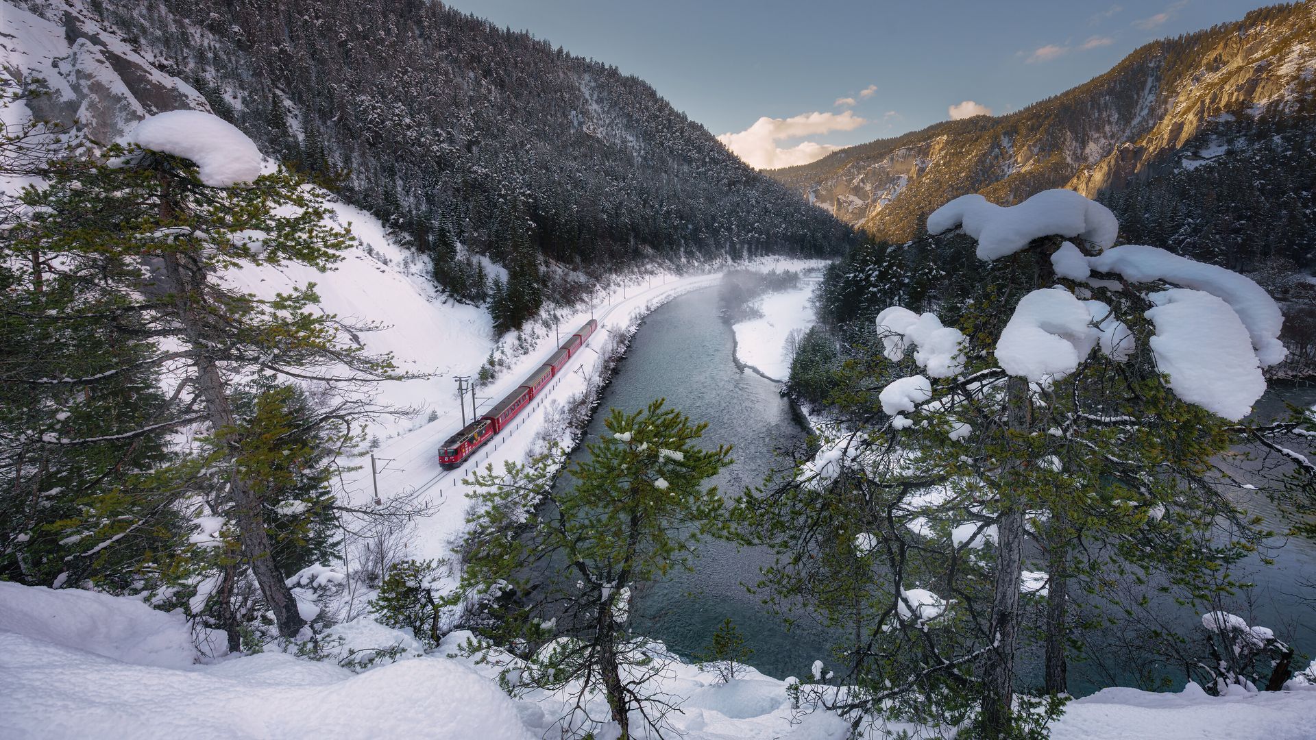 RhB in der Ruinaulta