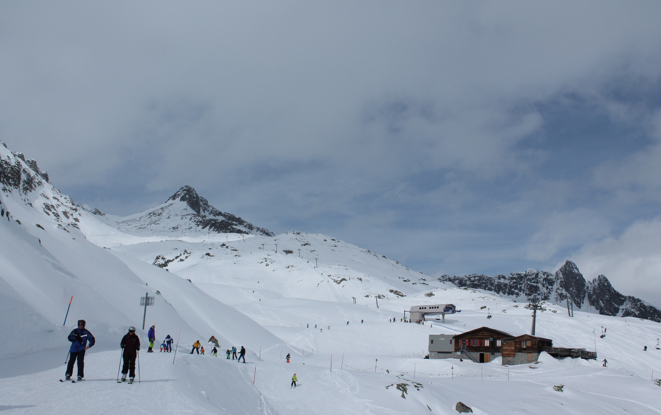 mys-Restaurant Lai Alv-Restaurant Lai Alv - Bildschirmfoto 2021-01-12 um 08.34.30.png