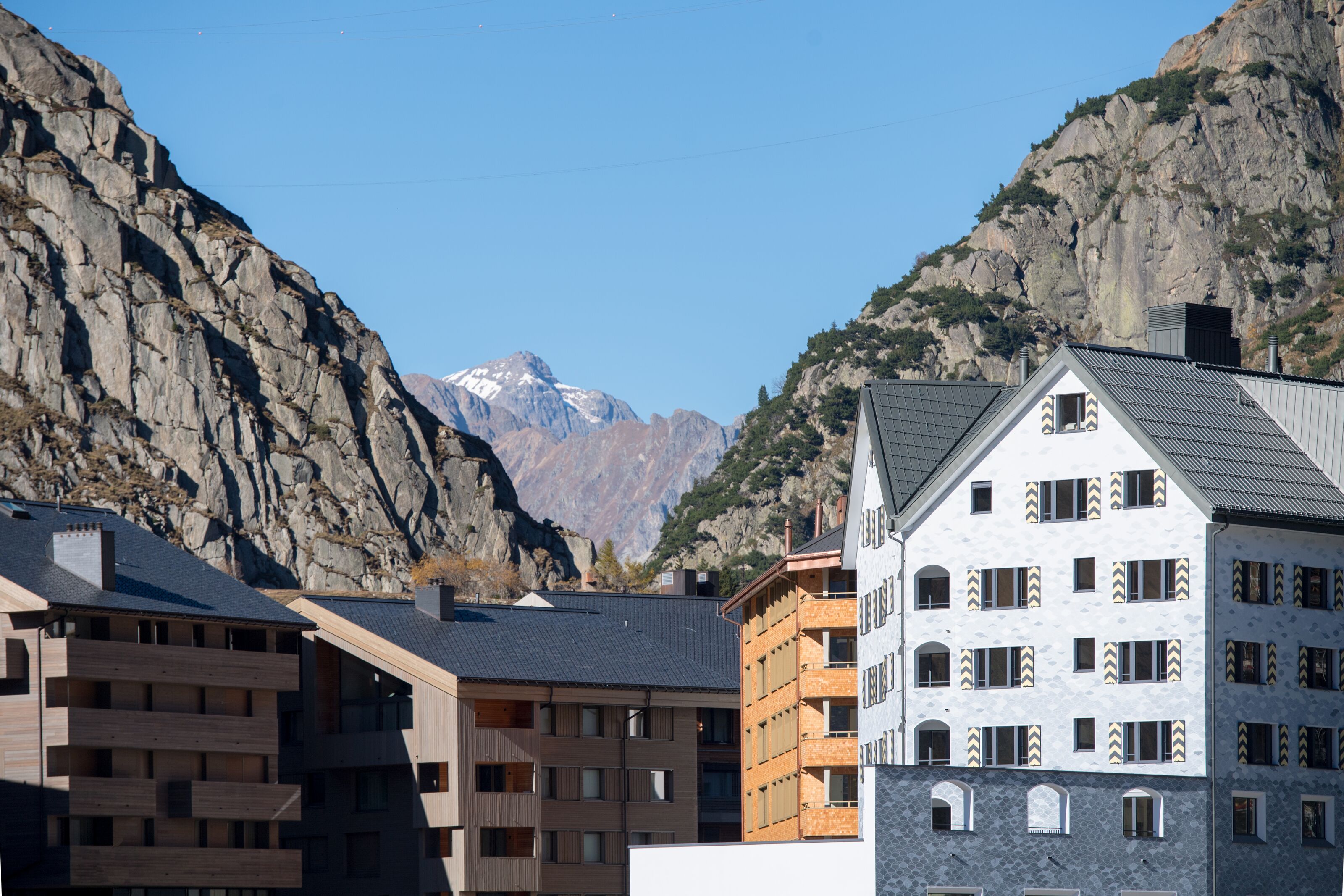 Andermatt Reuss Blick Richtung Schöllenen
