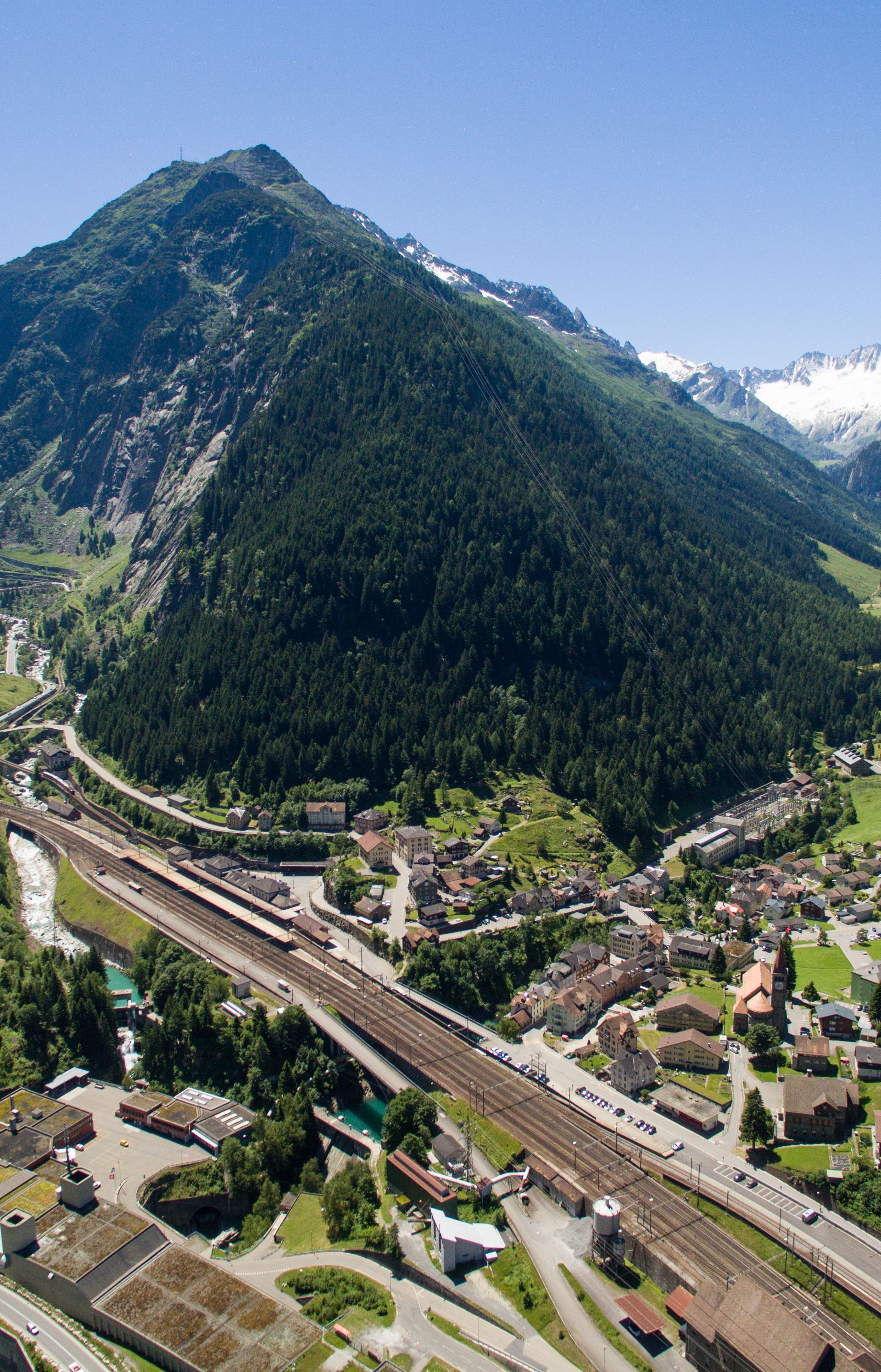 Bird's eye view of Göschenen