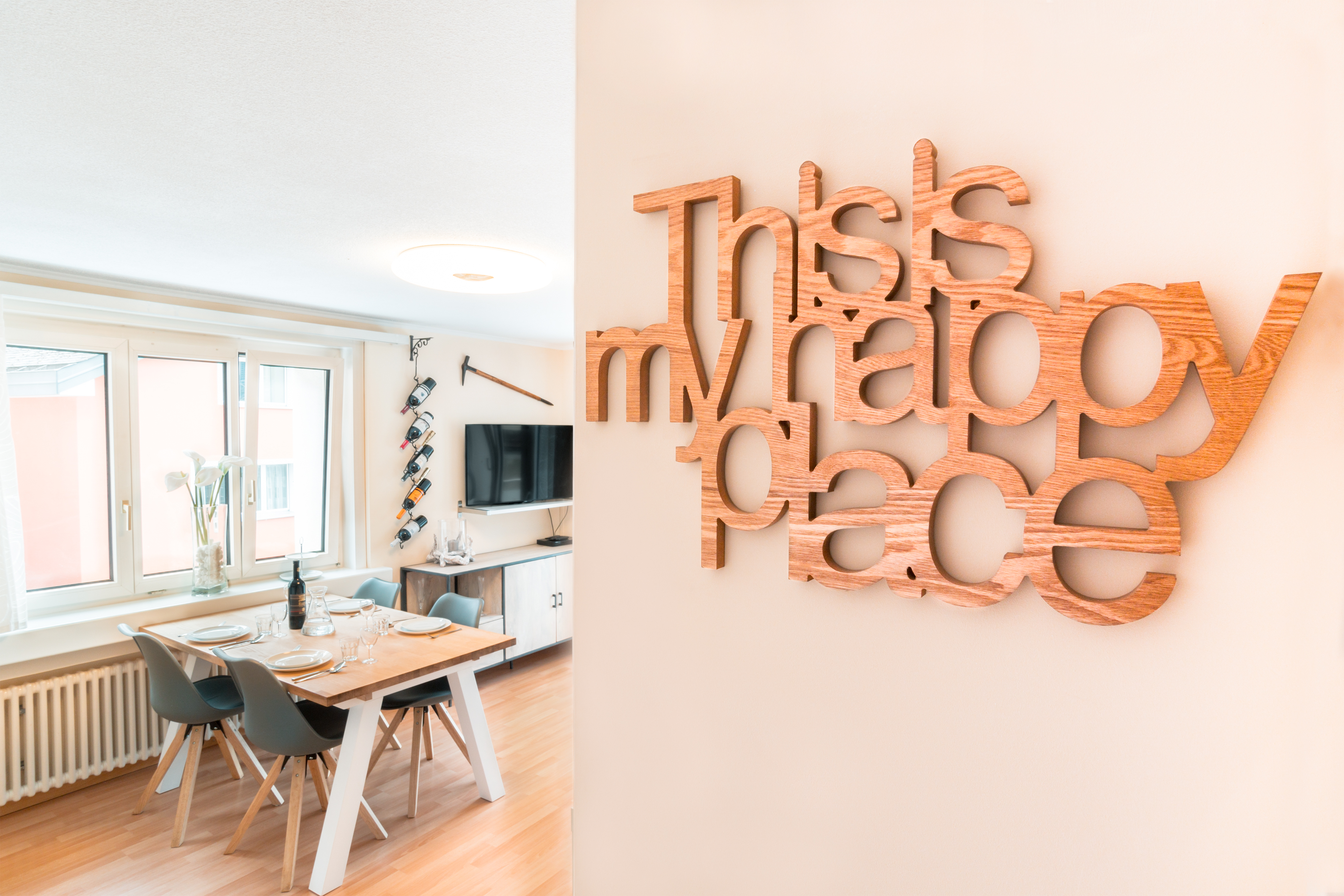 mys-Alpenheim-Wohnzimmer