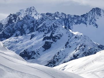 AUT Webisode Skisafari Nuovo webisode: safari sugli sci nei Grigioni
