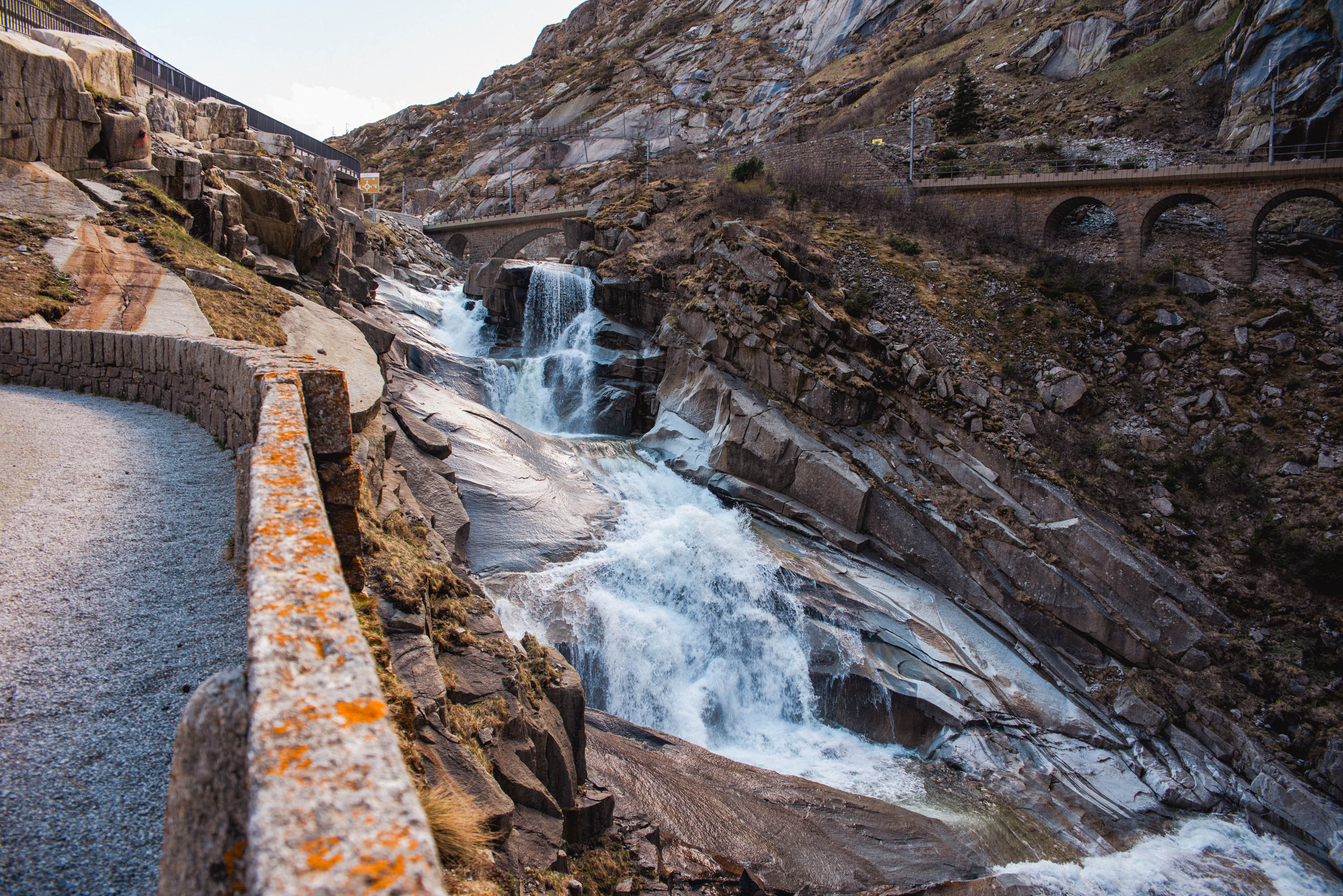 Schöllenenschlucht mit Teufelsbrücke, Andermatt