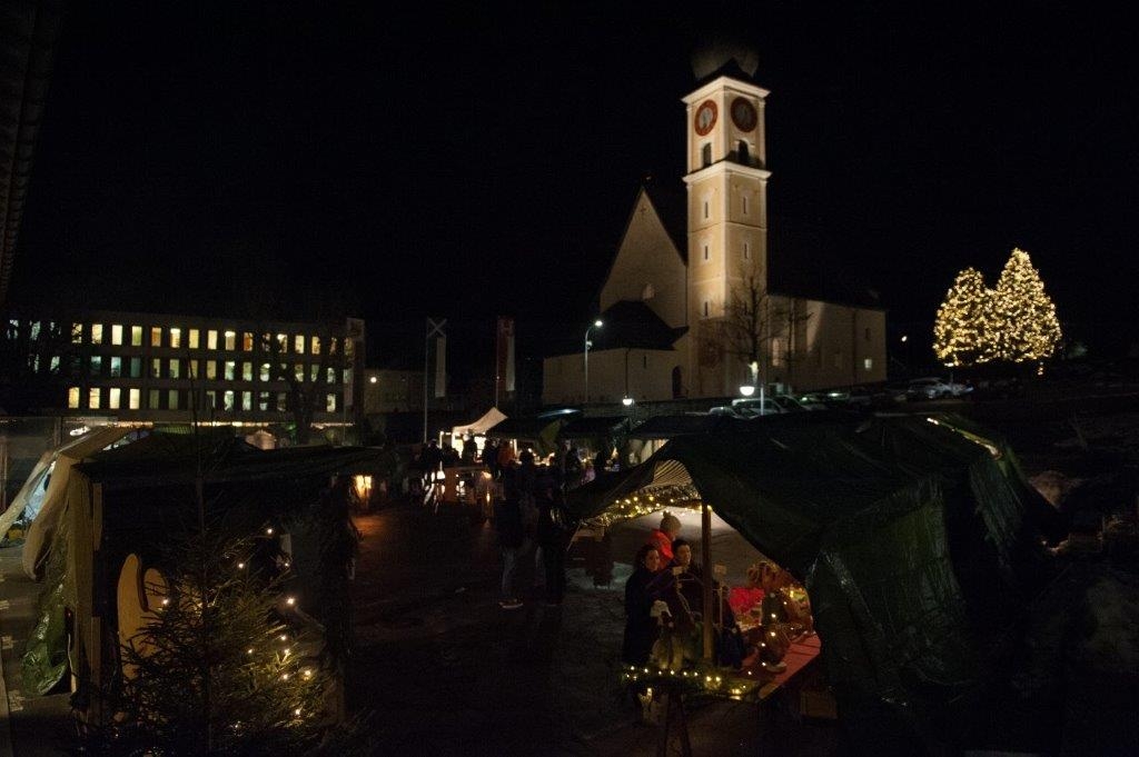 Weihnachtsmarkt Disentis