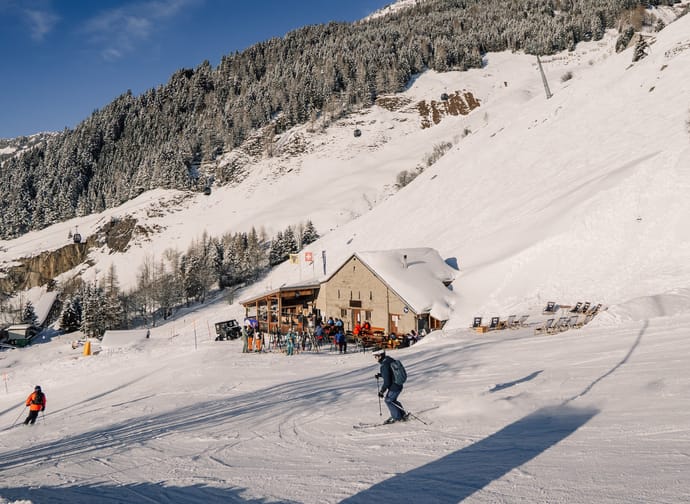 Rüti Hütte von aussen