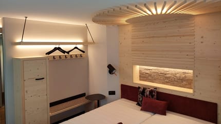 mys-Dorfschreinerei Andermatt GmbH-Schlafzimmer