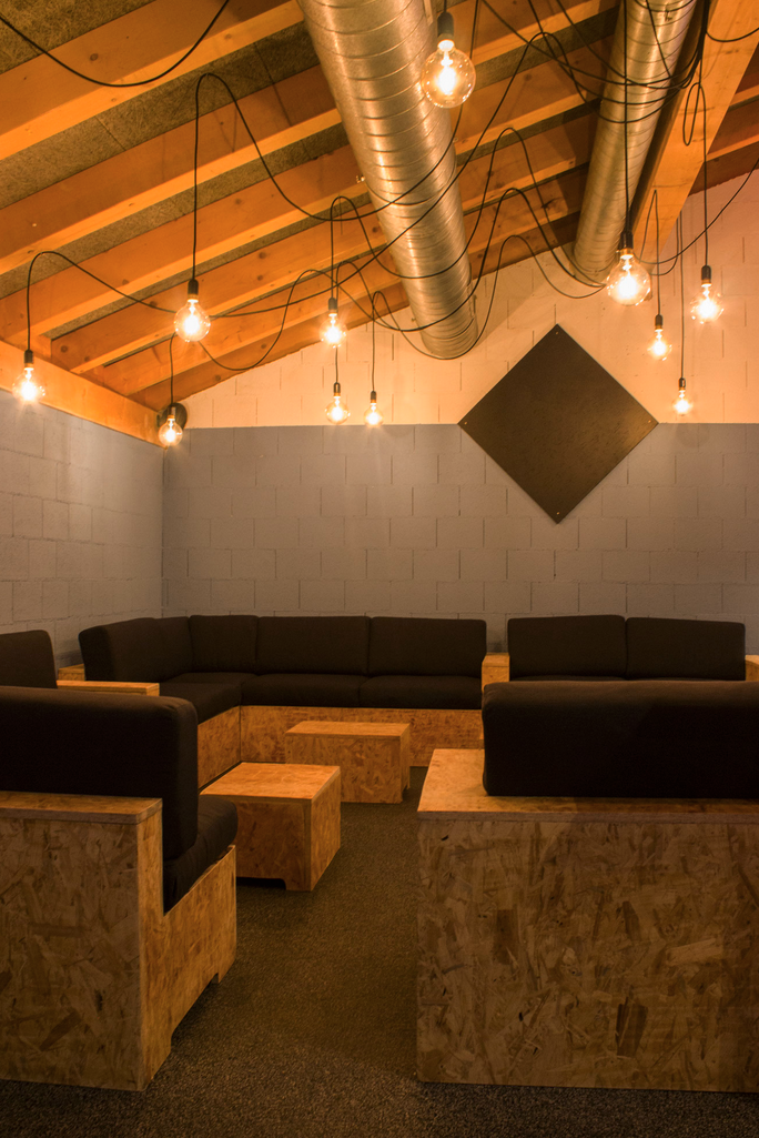 mys-Après-Ski Bar BigT-Après-Ski Bar BigT - Bildschirmfoto 2021-01-12 um 19.18.21.png