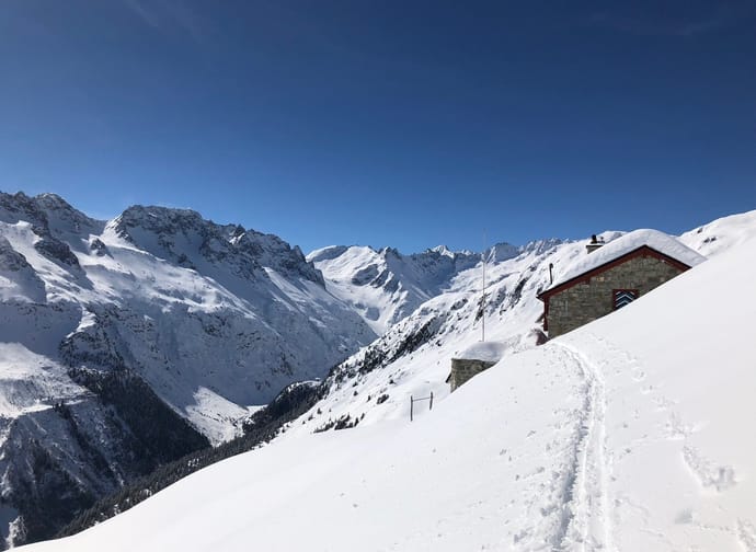 Salbithütte im Winter