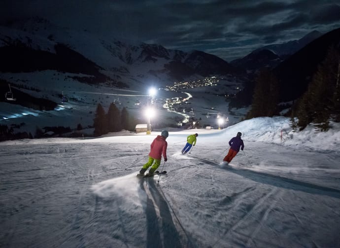 mys-Snownight Sedrun -Snownight