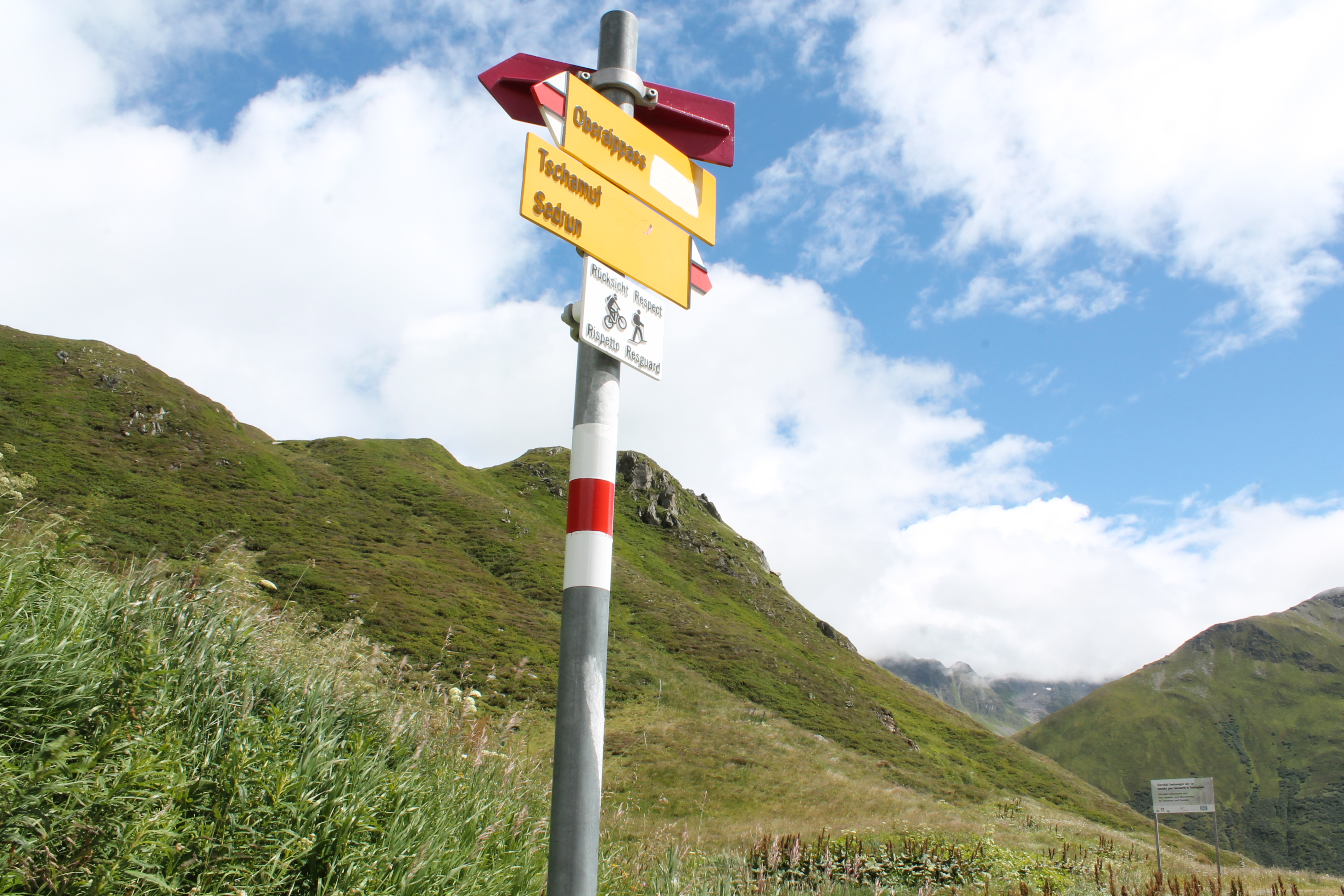 Short hike Oberalppass - Tschamut