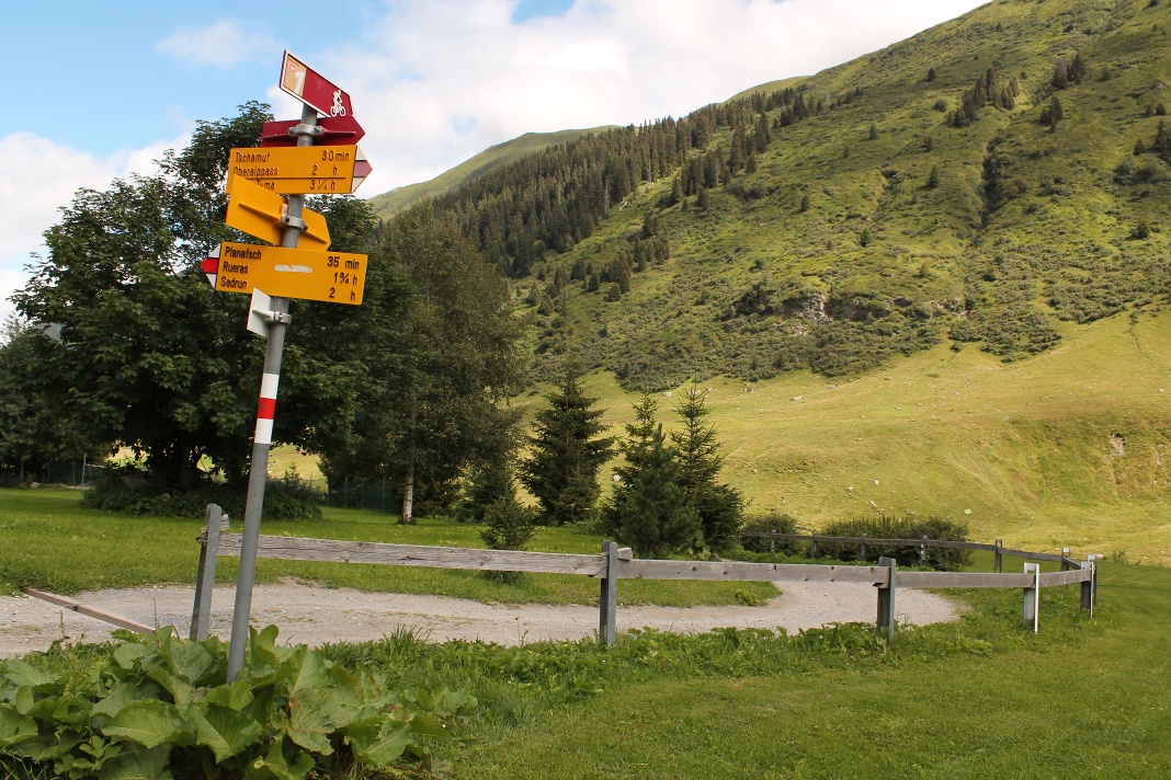 MTB Family: Tschamut– Disentis