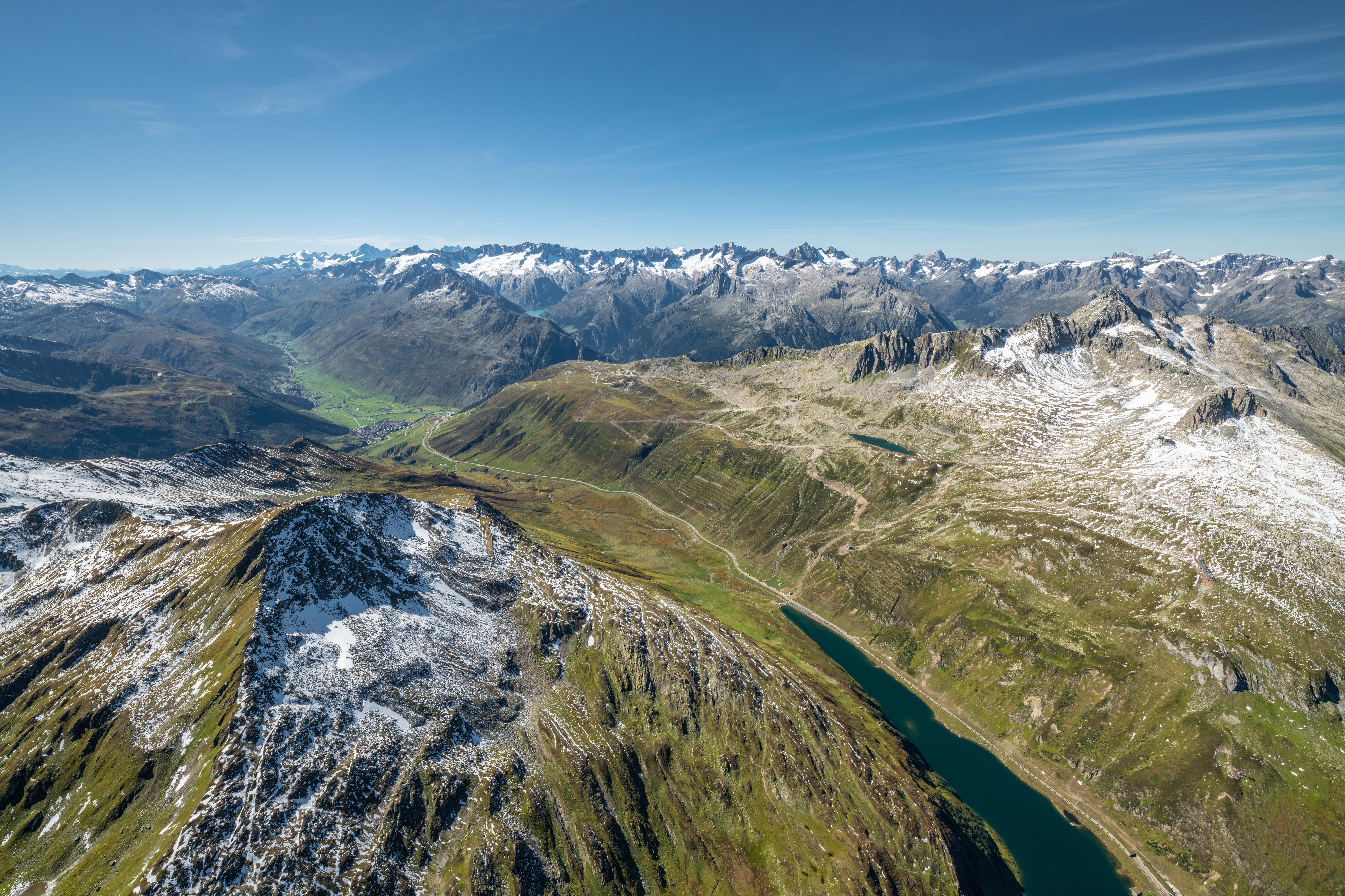 Oberalppass, Blick Richtung Urserntal aus Vogelperspektive