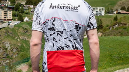 Bikeshirt ohne Logo auf Brust